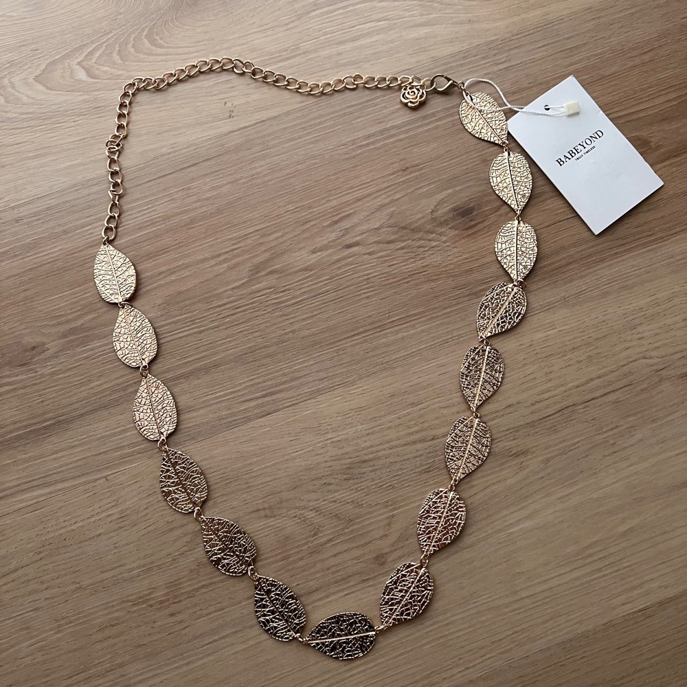 Babeyond Gold Leaf Chain Belt Filigree Adjustable Waist Jewelry NWT